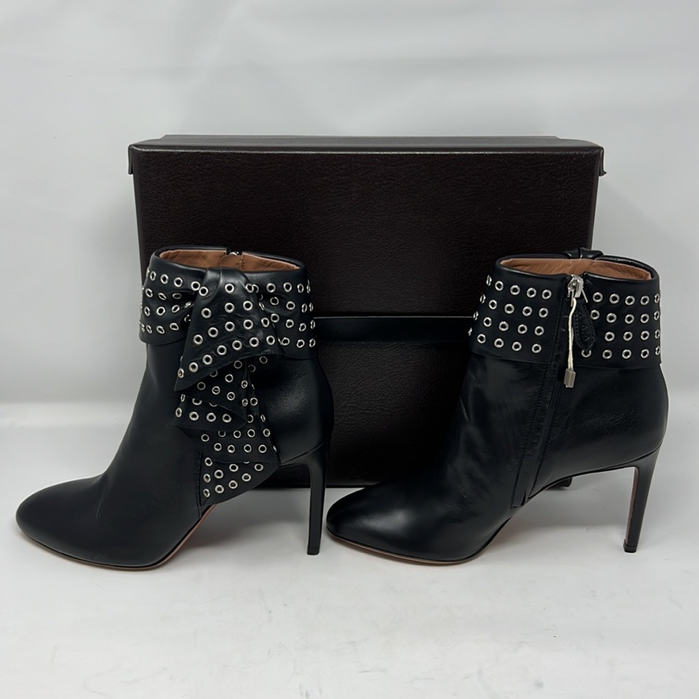 Alaia boots
